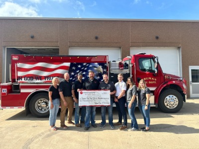 Profinium Bank Truman Grants $10,000 to Truman Fire Department
